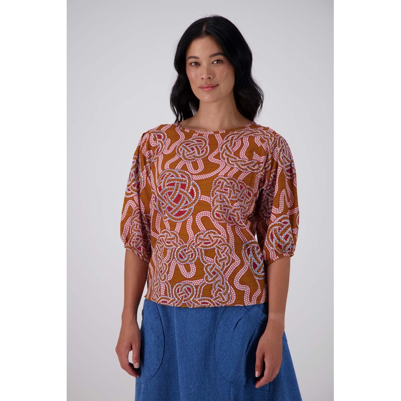 Loveknots Blouse Caramel in Seersucker